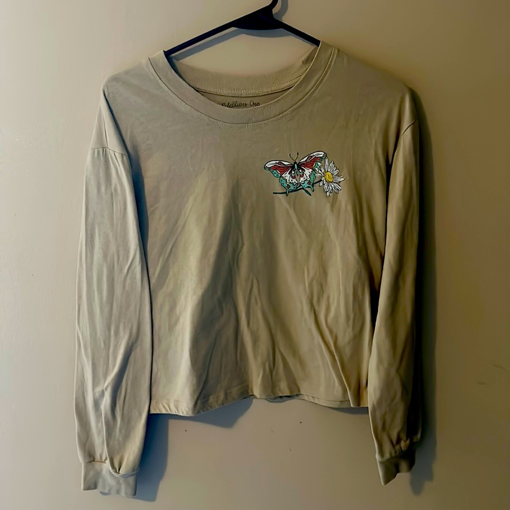 Rebellious One Long-Sleeve Graphic T-Shirt Juniors Small